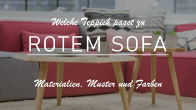 Titelbild mit einer Szenerie aus dem Wohnzimmer. Im Hintergrund befindet sich ein hellrote Couch mit grauen Couch-Teilen und verschiedenen grauen Kissen. Vor dem Sofa befindet sich ein Kaffeetisch aus Holz. Der Teppich ist hochflorig und beige. Das Bild ist insgesamt abgedunkelt, damit die Aufschrift des Titels zum Vorschein kommt: "Welcher Teppich zu rotem Sofa?"