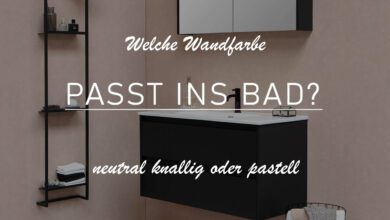 Titelbild mit der Aufschrift: "Welche Wandfarbe passt ins Bad? -neutral, knallig oder pastell-." Das Bild ist leicht abgedunkelt, damit die Aufschrift leichter zu lesen ist. Im Bild befindet sich der Ausschnitt eines Badezimmers mit minimalistisch gehaltenen Möbeln in mattem Schwarz. Die Wandfarbe ist ein pastellfarbenes Rosa. Die Kombination vereint moderne mit einem Hauch Romantik und lässt die Einrichtung einladend erscheinen.